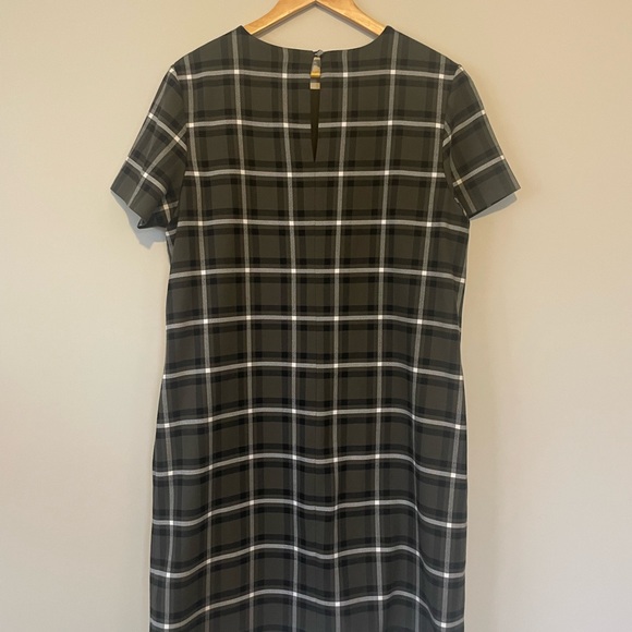 Banana Republic Olive Green Plaid Shift Dress Short Sleeve Pockets - Picture 5 of 5